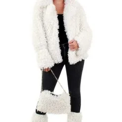 Witte Bontjas Lammy Siberische Toendra Vrouw